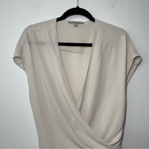 AllSaints Women’s Mia Wrap Blouse Beige Short Sleeve Tie Back minimalist Size L - Picture 2 of 7